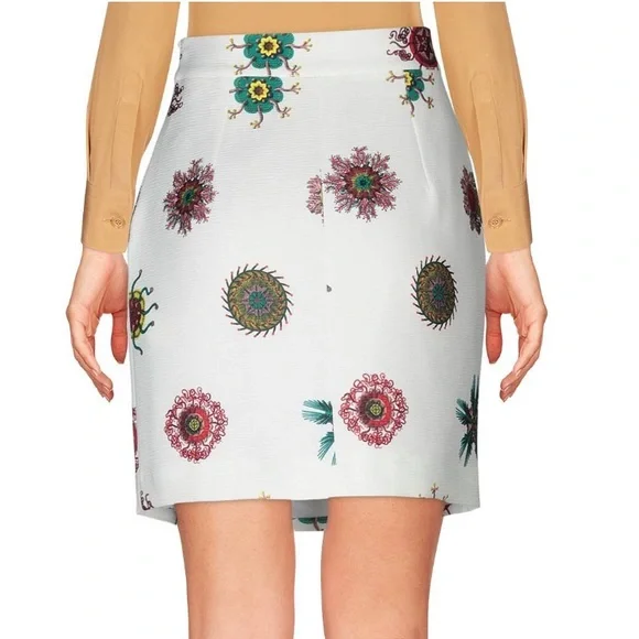 Frankie Morello White Skirt with Colorful Motifs - Picture 3 of 3